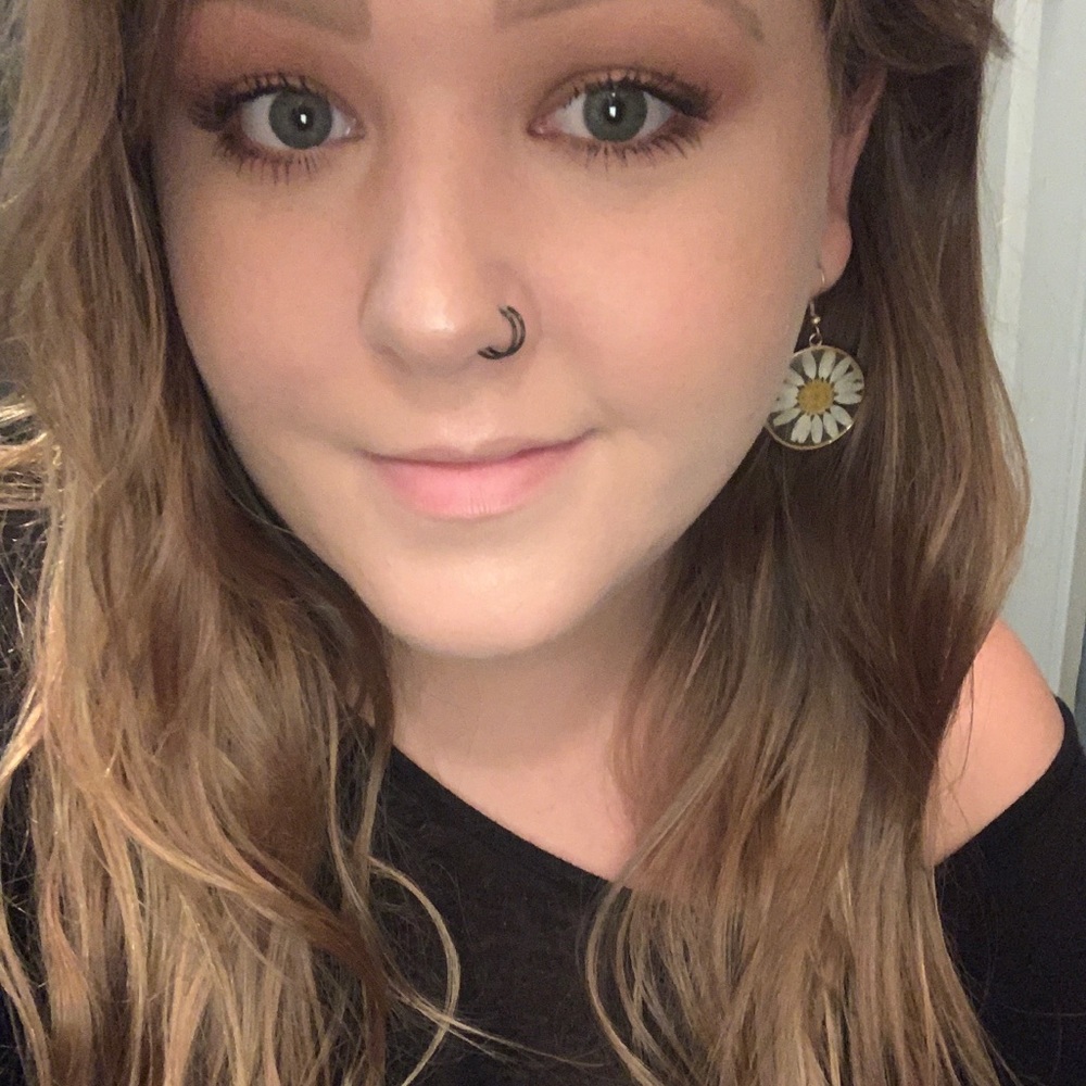 Meet your Posher, Trinity